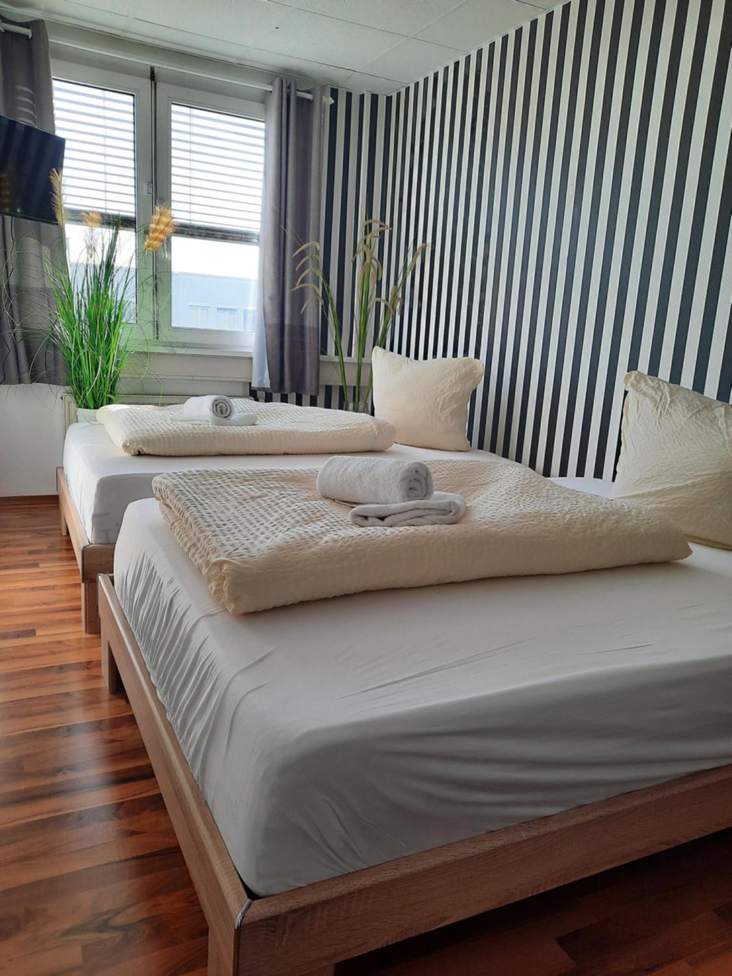 Sleep Well Rooms Stoccarda Esterno foto